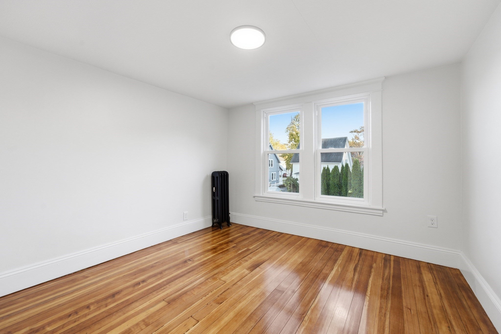 62 Brookline Ave, Holyoke, MA Photo #30