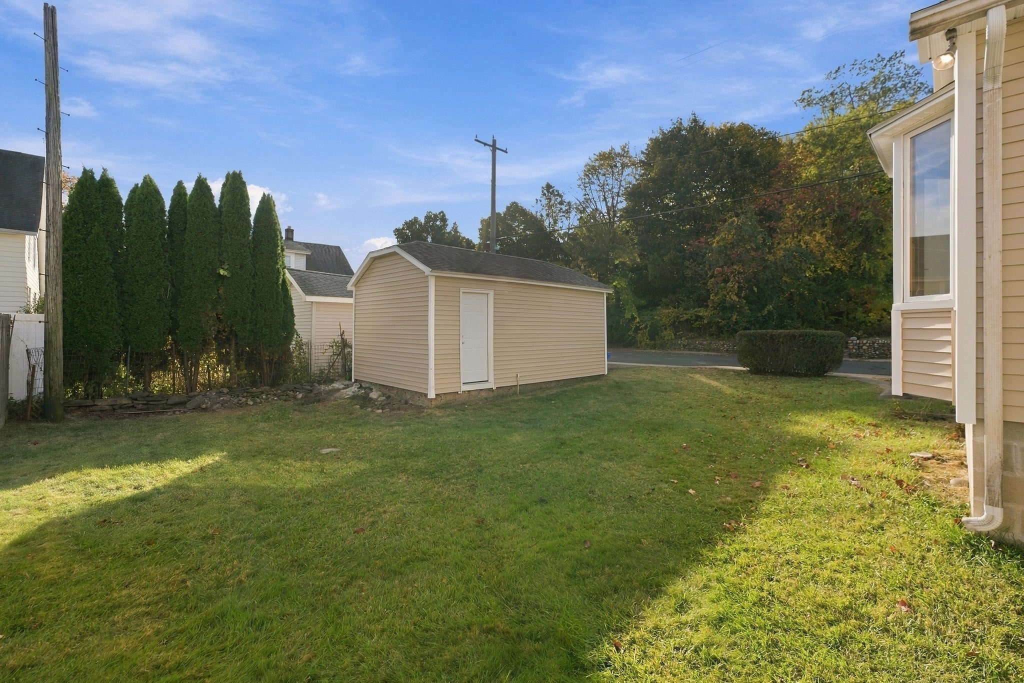 62 Brookline Ave, Holyoke, MA Photo #34