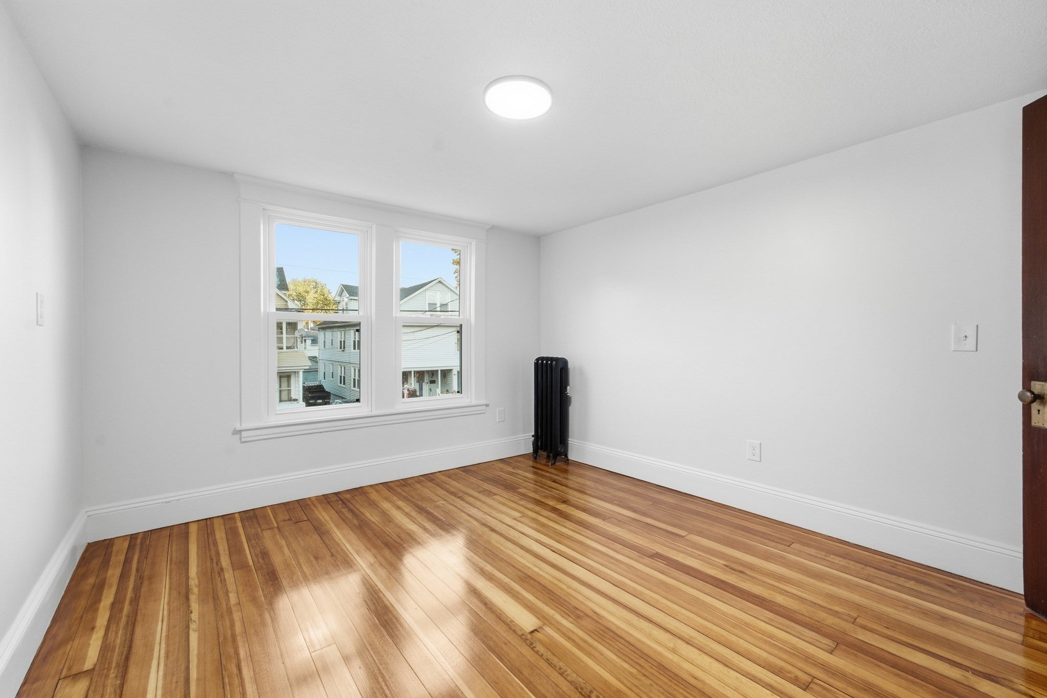 62 Brookline Ave, Holyoke, MA Photo #28
