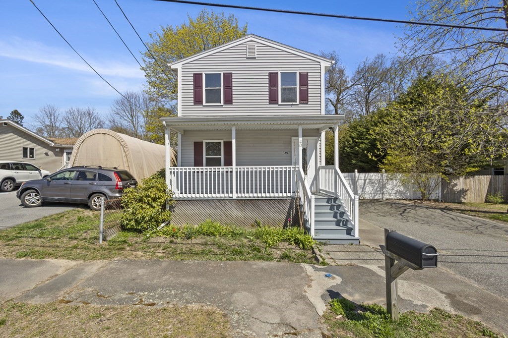 Photo 1 of 36 of 40 Gifford Ave house