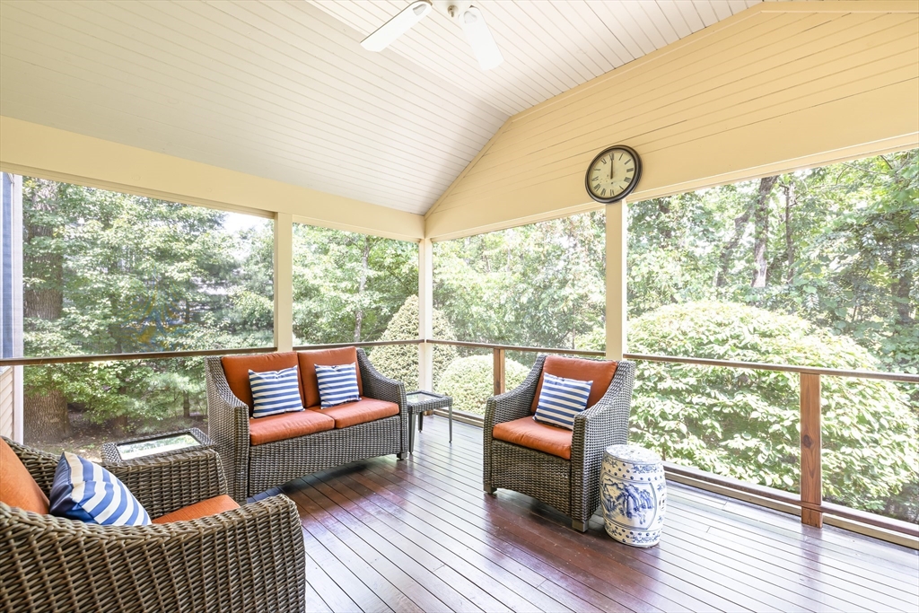 Natick, Massachusetts 01760, United States, 4 Bedrooms Bedrooms, ,3 BathroomsBathrooms,Residential,Active,180265