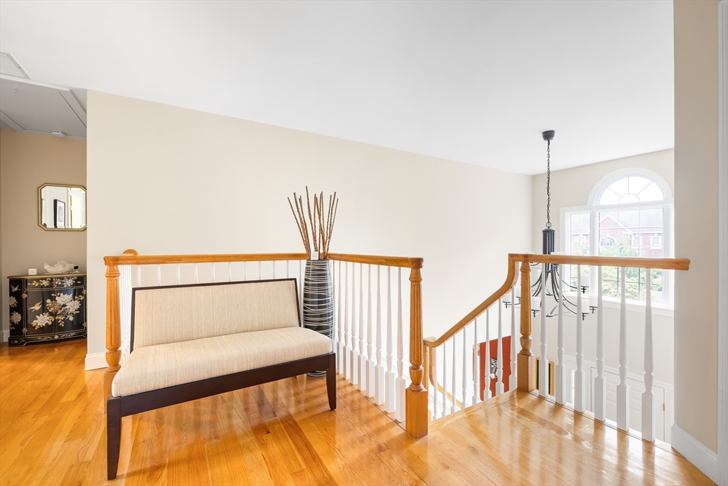 Natick, Massachusetts 01760, United States, 4 Bedrooms Bedrooms, ,3 BathroomsBathrooms,Residential,Active,180265