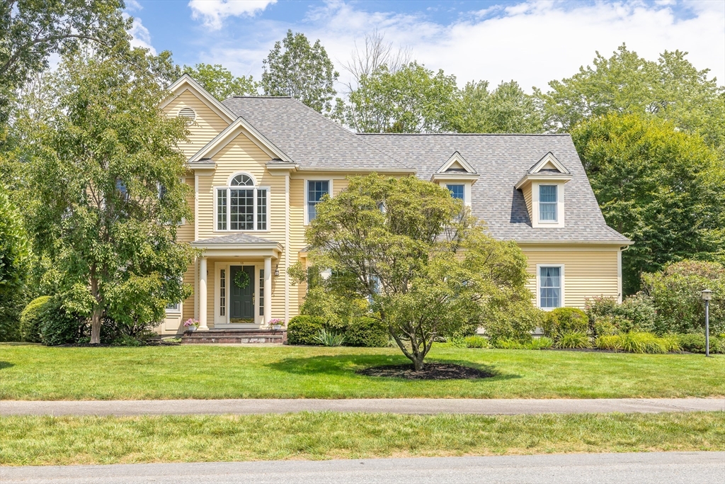 Natick, Massachusetts 01760, United States, 4 Bedrooms Bedrooms, ,3 BathroomsBathrooms,Residential,Active,180265