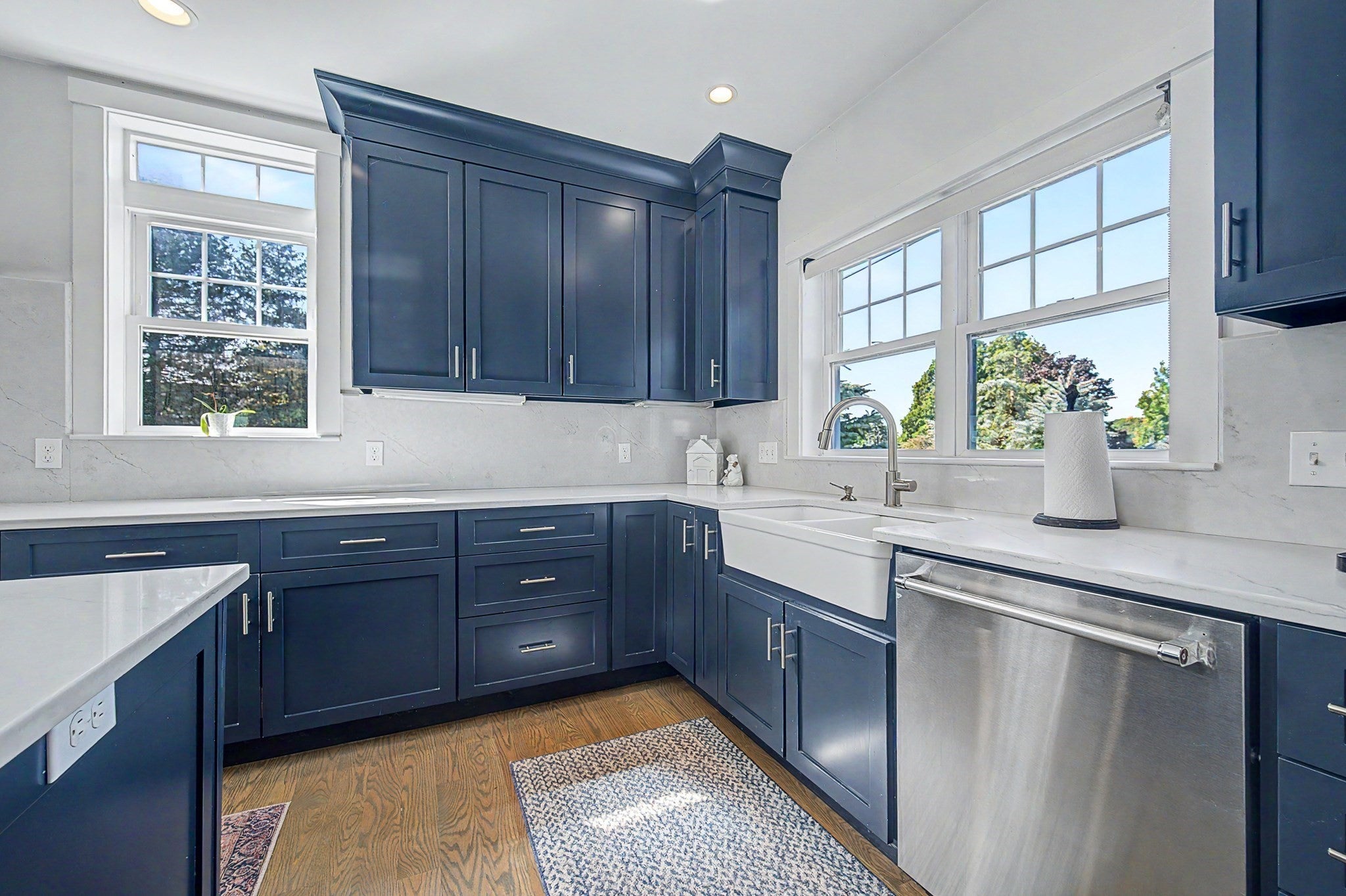 72 Grove St, Hopkinton, MA, 72 Grove St, Hopkinton, MA Photo #5