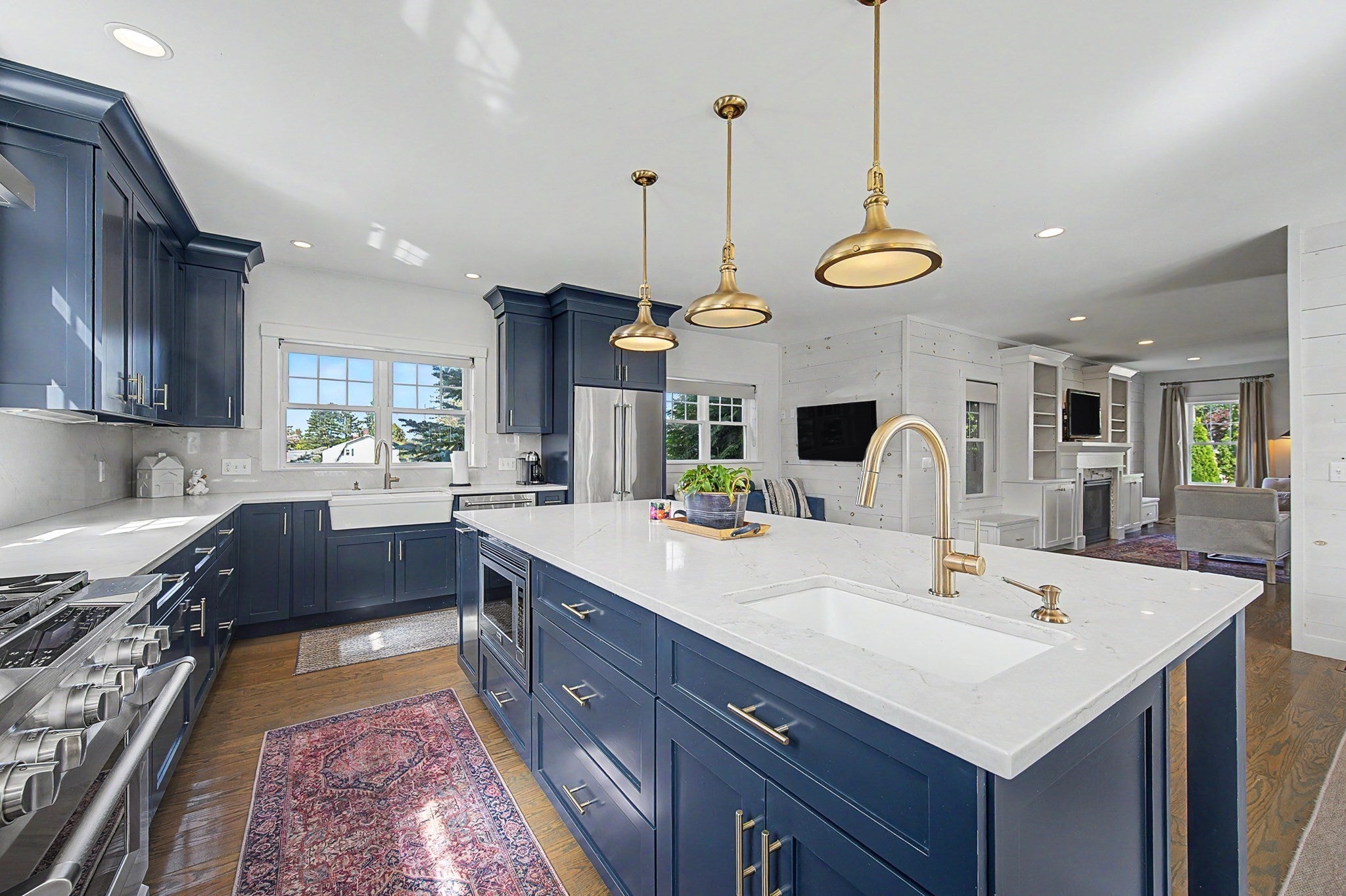 72 Grove St, Hopkinton, MA, 72 Grove St, Hopkinton, MA Photo #4