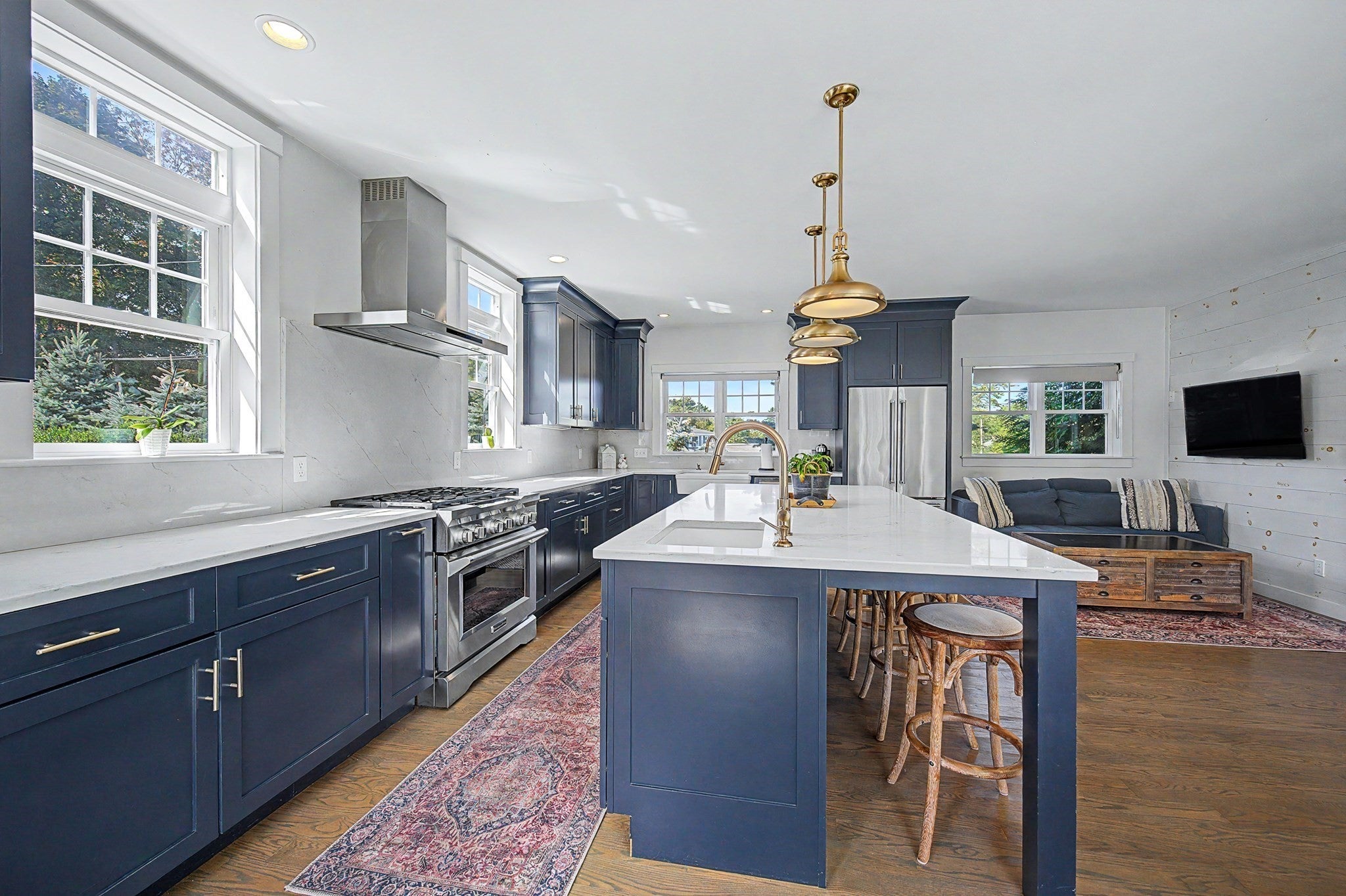 72 Grove St, Hopkinton, MA, 72 Grove St, Hopkinton, MA Photo #6