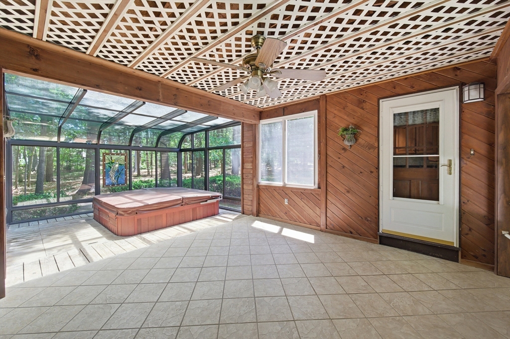 24 Novak Circle