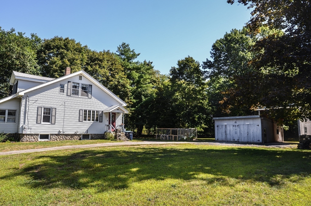 41 Meetinghouse Hill Rd