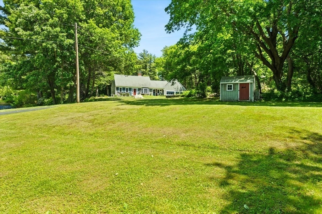 71 E Main St