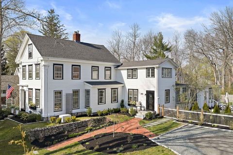 Photo of 172 S Main St, Cohasset, MA 02025 (MLS # 73503062)