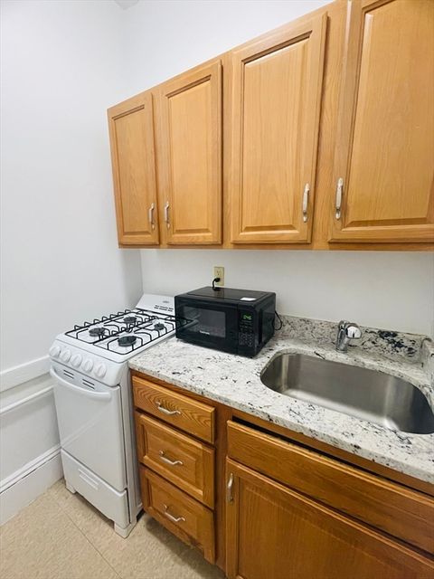Photo of 14 Palace Rd #4, Boston, MA 02115 (MLS # 73510139)
