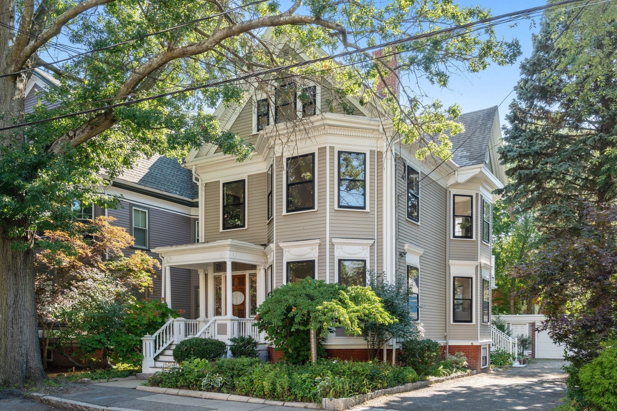 Photo of 32 Fayette Street, Cambridge, MA