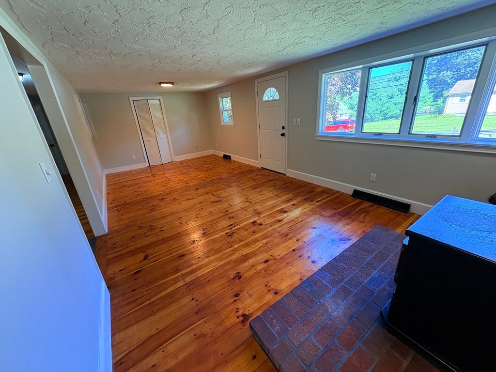 38 Frank St, Middleboro, MA, 38 Frank St, Middleboro, MA Photo #5