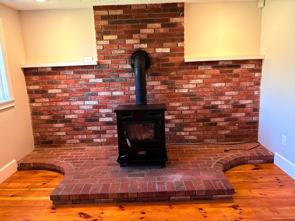 38 Frank St, Middleboro, MA, 38 Frank St, Middleboro, MA Photo #4