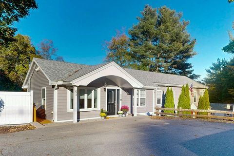 Photo of 53 N Main St #53, Middleton, MA 01949 (MLS # 73444810)