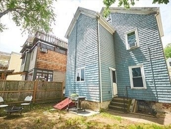 12 Perry St, Somerville, MA Photo #8