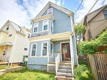 12 Perry St, Somerville, MA Photo #2