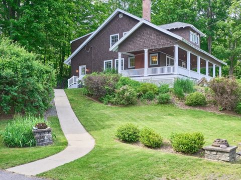 246 Worcester Rd Sterling MA 01564