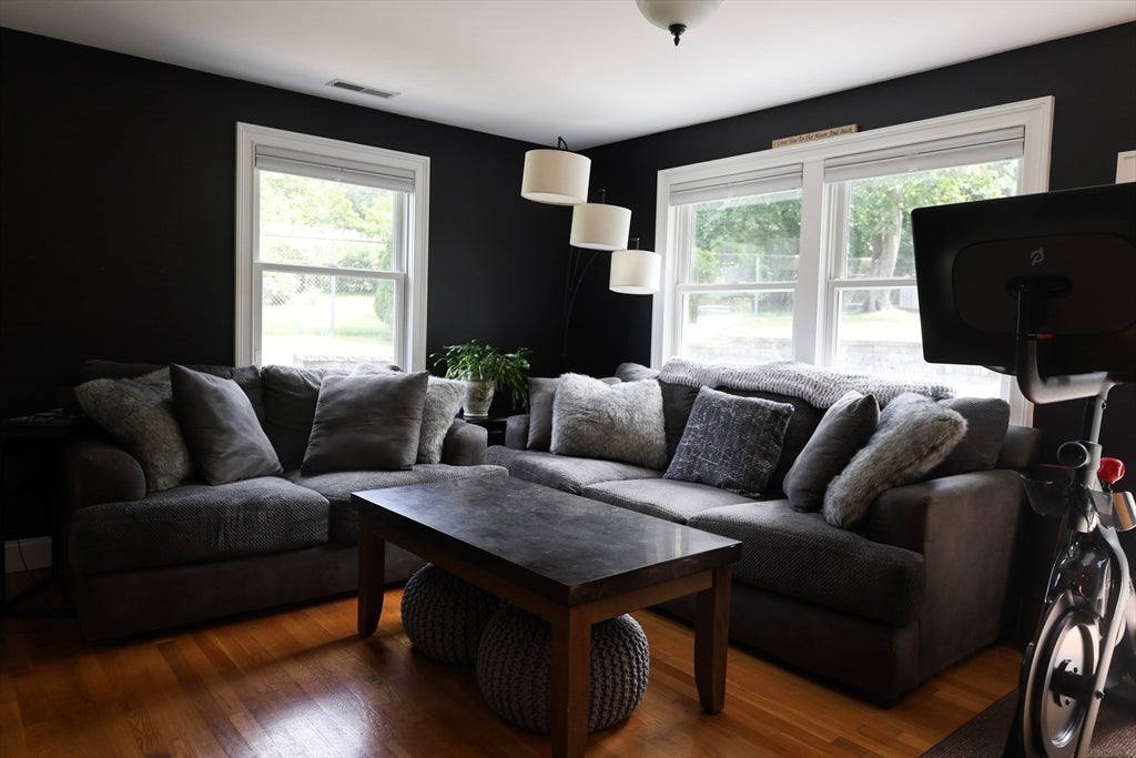 129 Burley St, Danvers, MA, 129 Burley St, Danvers, MA Photo #16