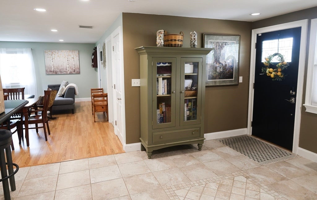 129 Burley St, Danvers, MA, 129 Burley St, Danvers, MA Photo #11