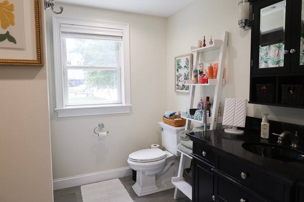 129 Burley St, Danvers, MA, 129 Burley St, Danvers, MA Photo #20