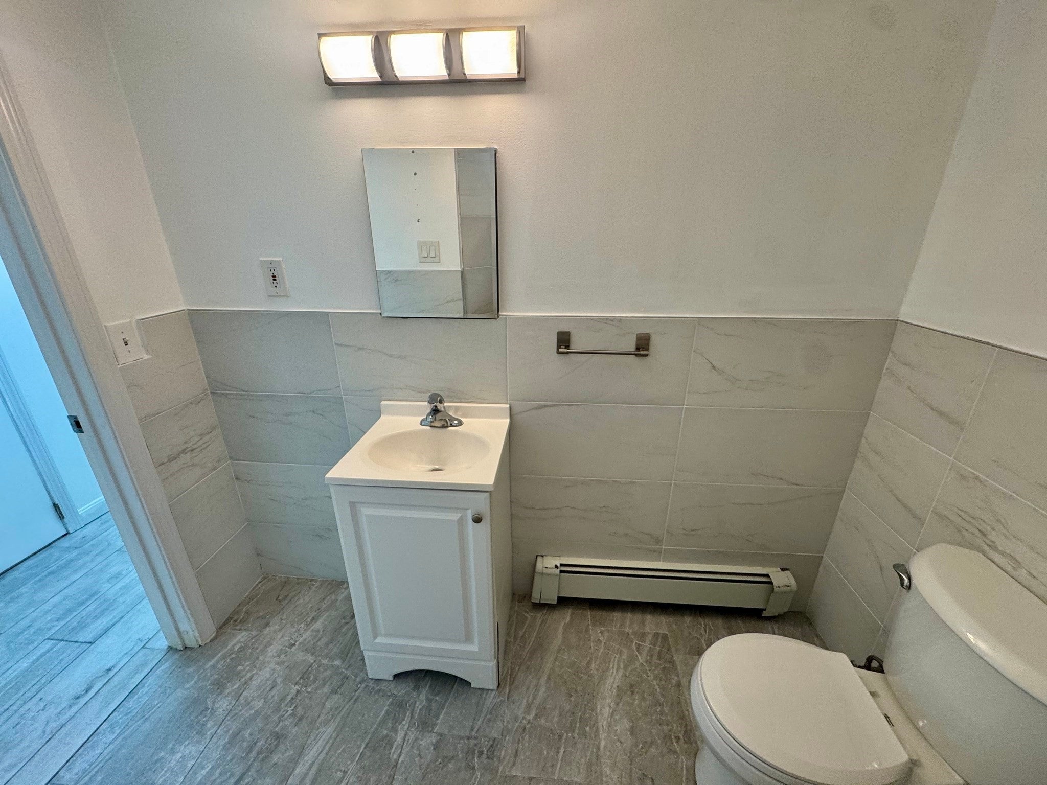 89 Stanley Rd #SF, Newton, MA Photo #29