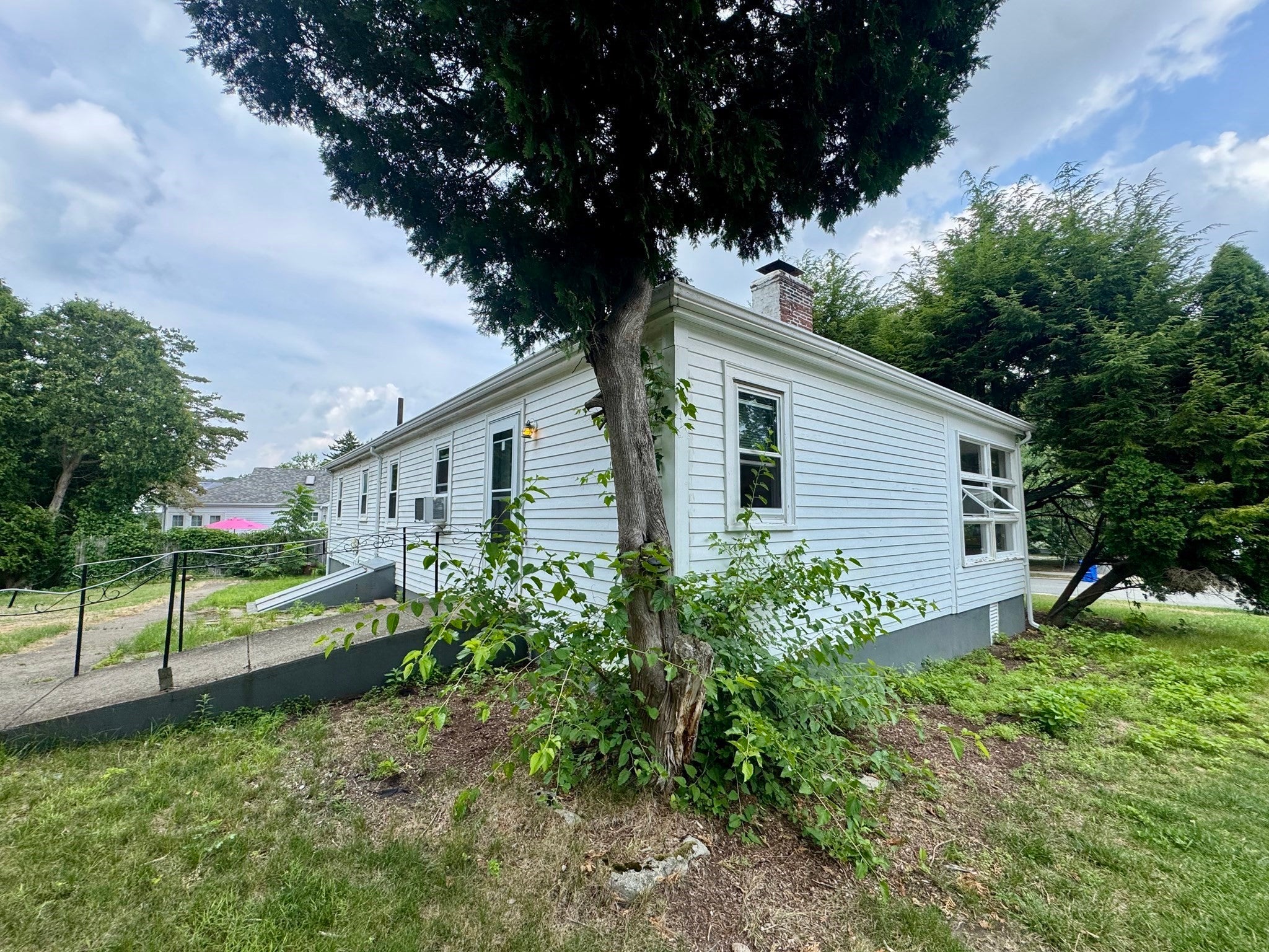 89 Stanley Rd #SF, Newton, MA Photo #32