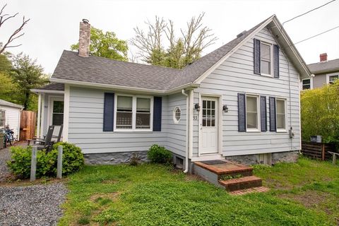 93 Fairhaven Rd Mattapoisett MA 02739
