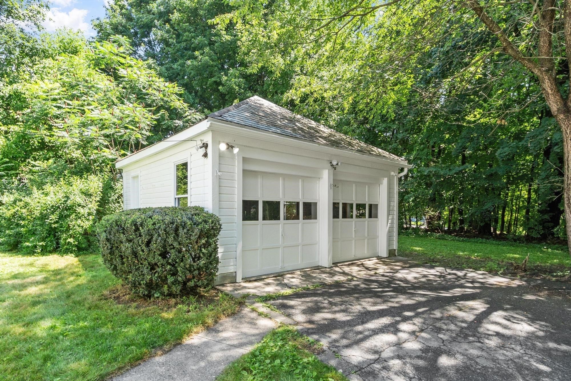 1347 Main Street