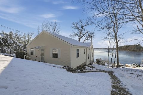 Photo of 131 Hemlock Shore Road, Lakeville, MA 02347 (MLS # 73470321)