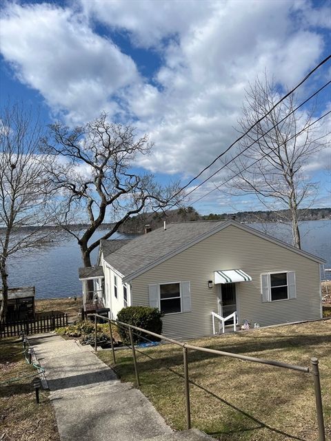 131 Hemlock Shore Road Lakeville MA 02347