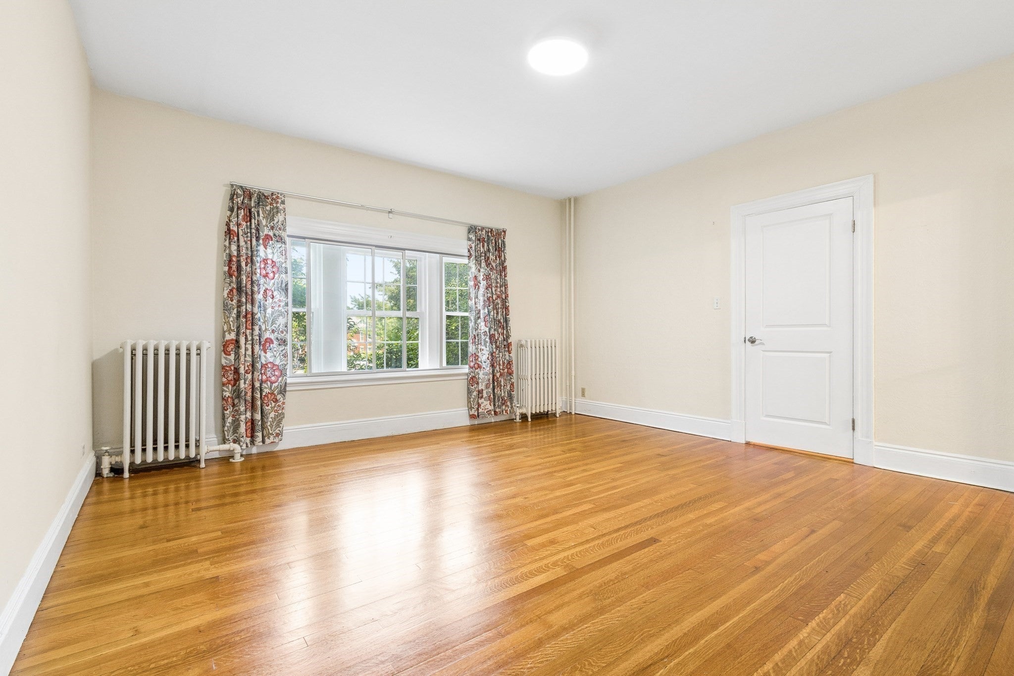 1776 Commonwealth Ave #1, Boston, MA Photo #16