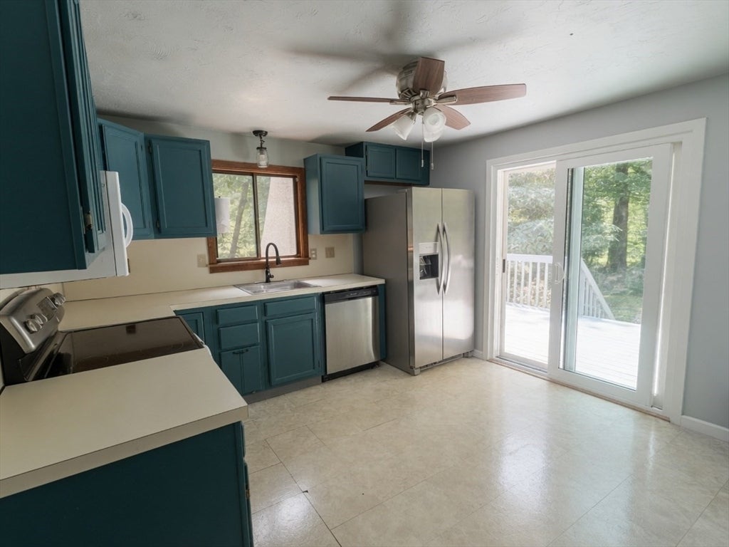 12 Walnut St, Millis, MA, 12 Walnut St, Millis, MA Photo #5