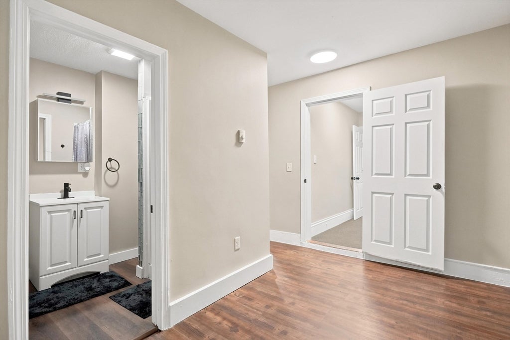 24 Walnut St, Fitchburg, MA, 24 Walnut St, Fitchburg, MA Photo #18
