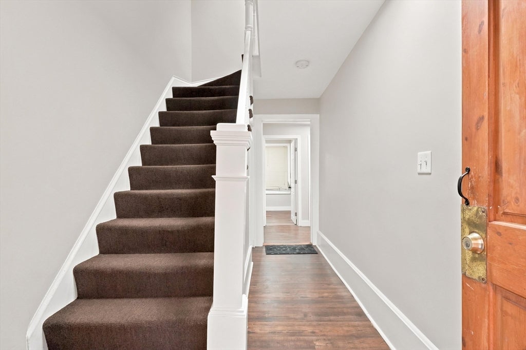 24 Walnut St, Fitchburg, MA, 24 Walnut St, Fitchburg, MA Photo #6