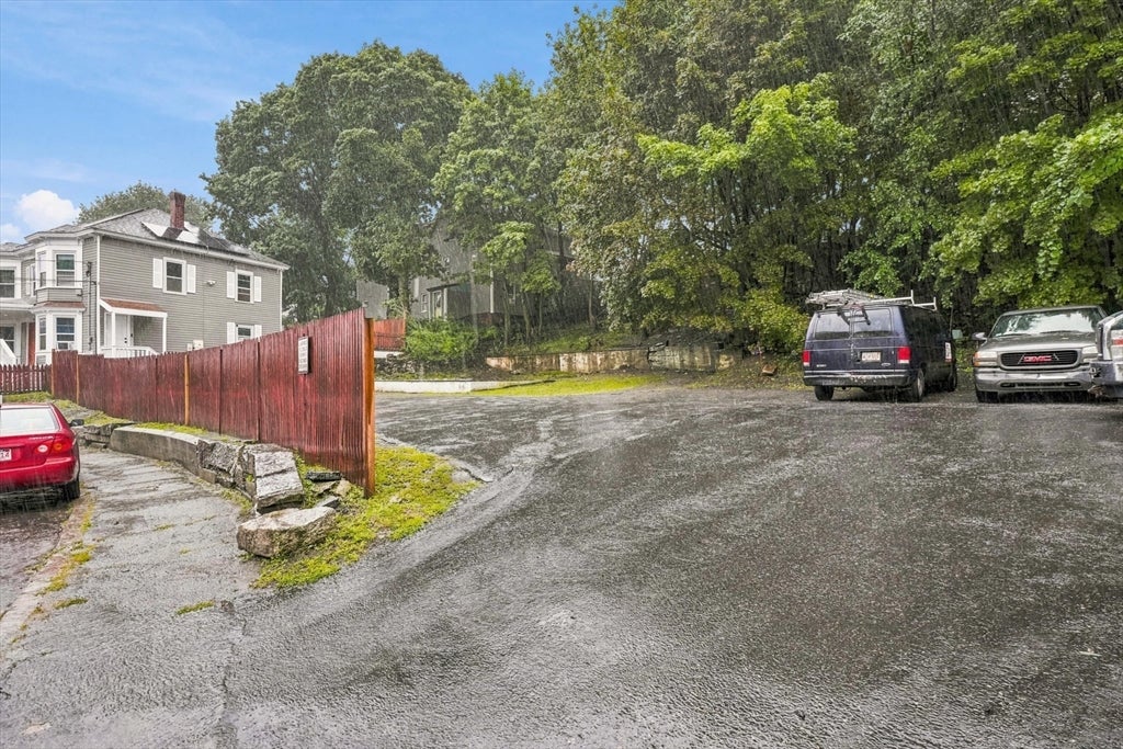 24 Walnut St, Fitchburg, MA, 24 Walnut St, Fitchburg, MA Photo #34