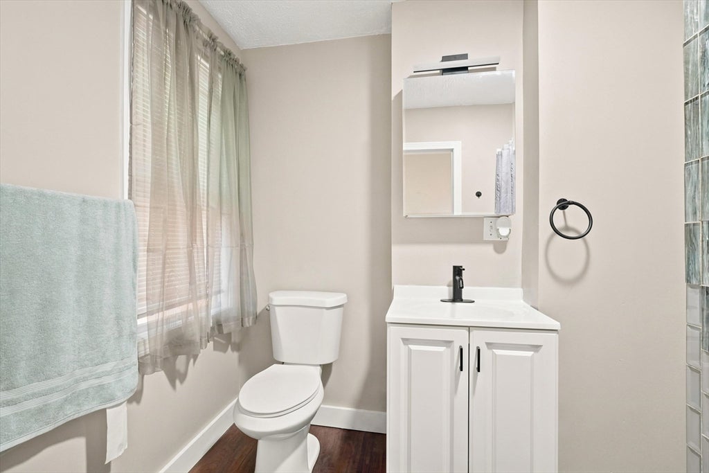 24 Walnut St, Fitchburg, MA, 24 Walnut St, Fitchburg, MA Photo #19