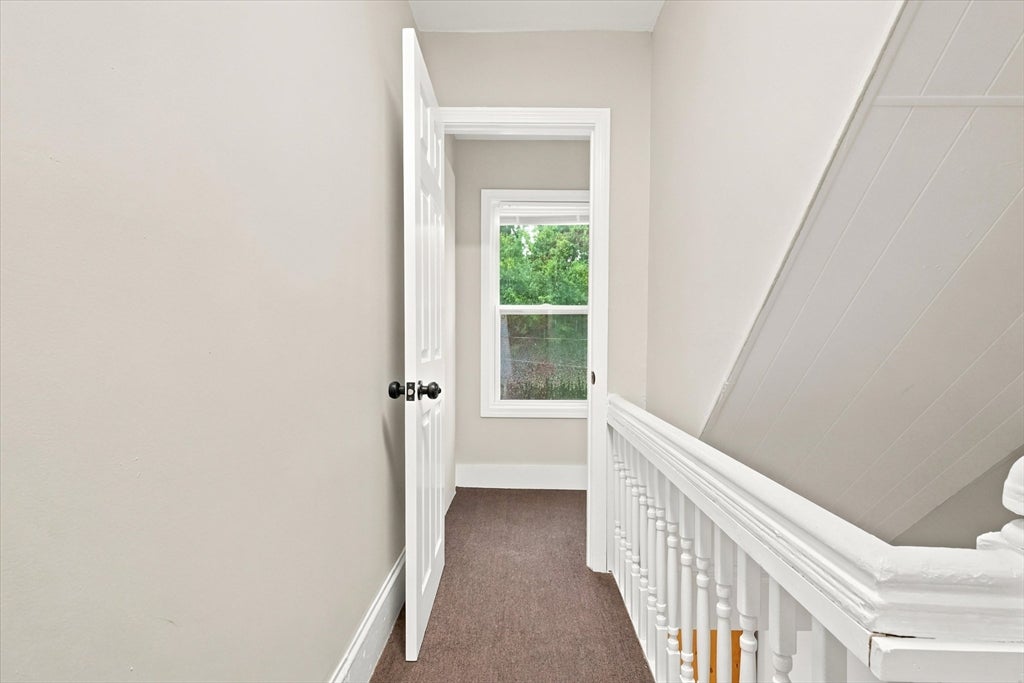 24 Walnut St, Fitchburg, MA, 24 Walnut St, Fitchburg, MA Photo #30