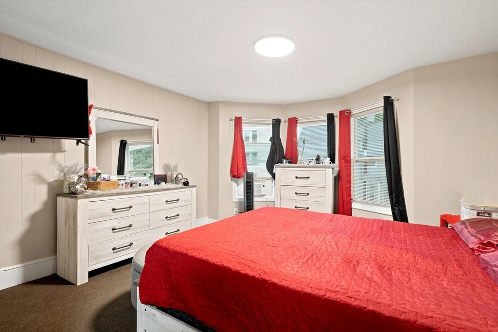 24 Walnut St, Fitchburg, MA, 24 Walnut St, Fitchburg, MA Photo #9