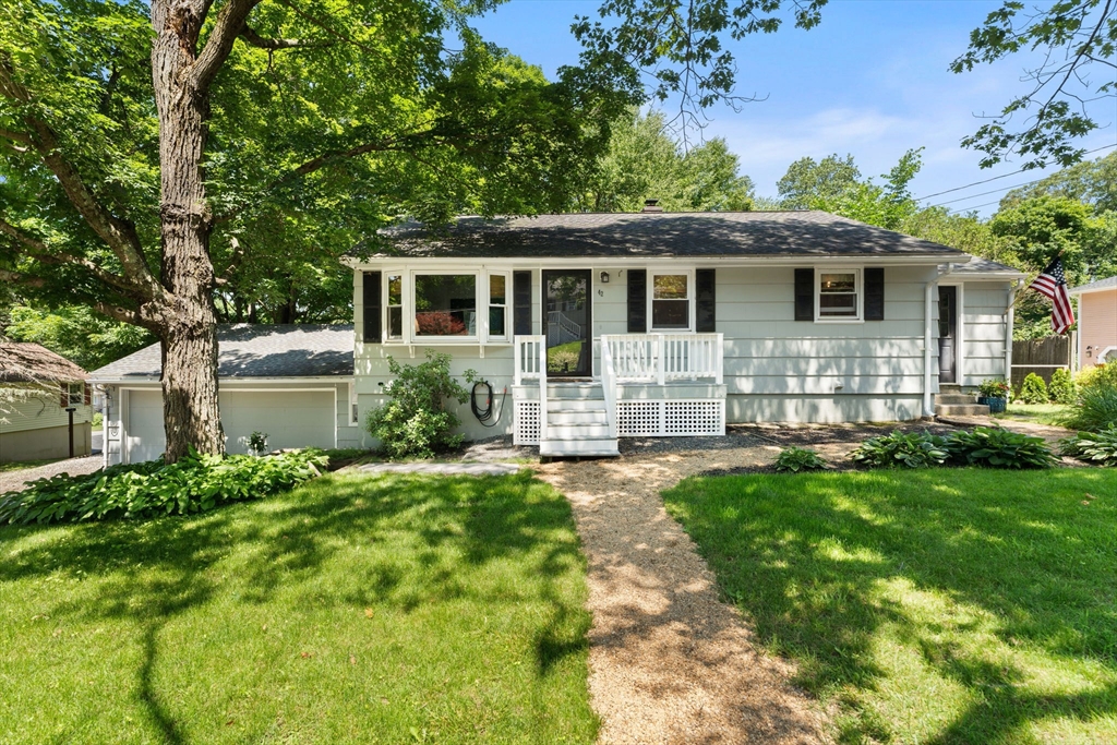 42 Alpine St