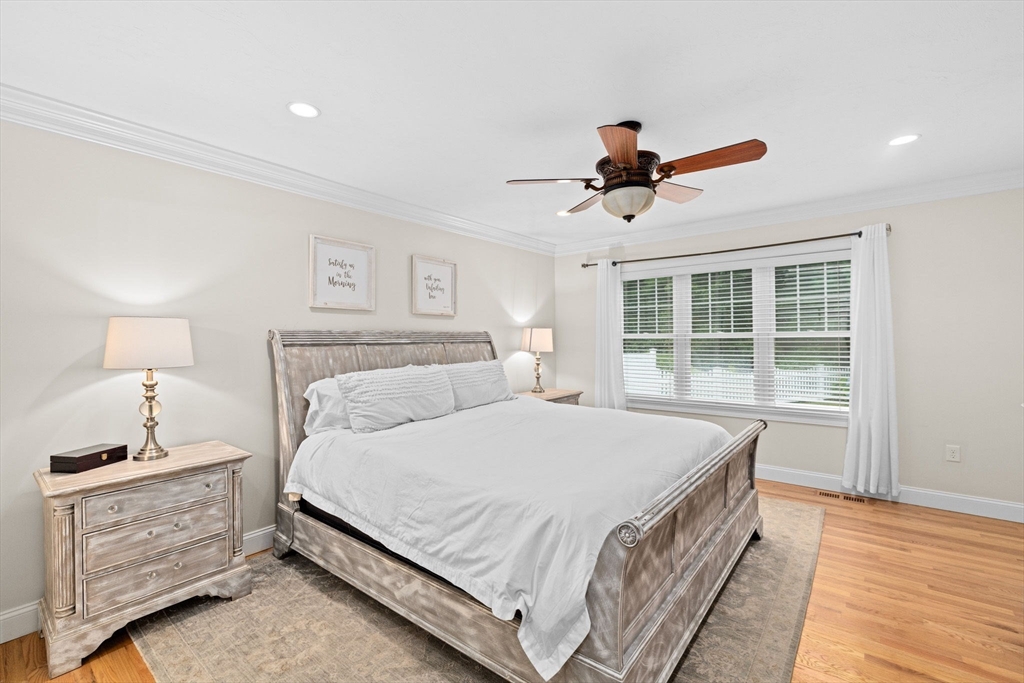 34 Fairway Dr