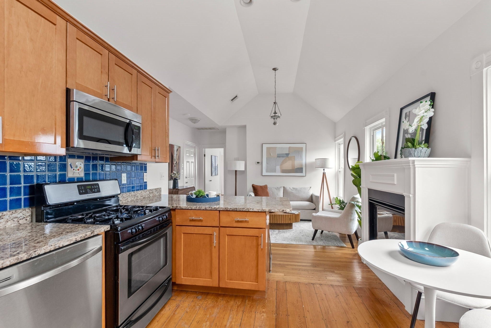 35 Ballard St 3