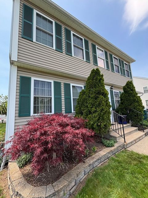Photo of 266 Christopher Dr, Springfield, MA 01129 (MLS # 73526795)