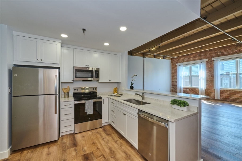 33 Sleeper Street 603