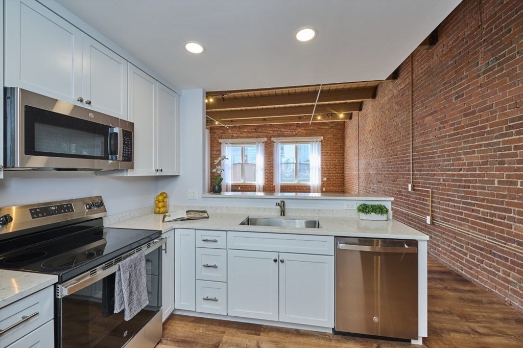 33 Sleeper Street 603