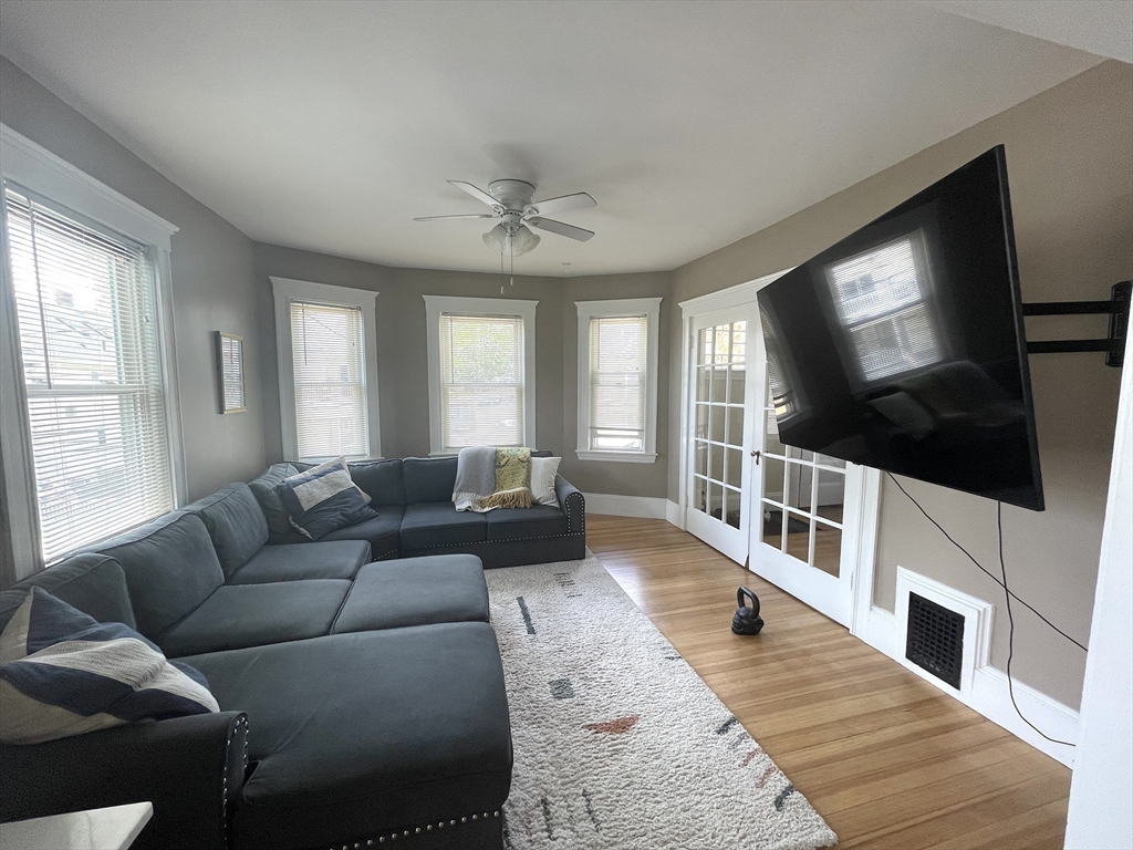 15 Palmer ST #2, Waltham, MA Photo #1