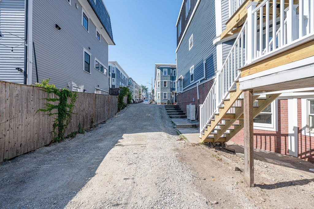 465 East Eight St #1, Boston, MA Photo #25