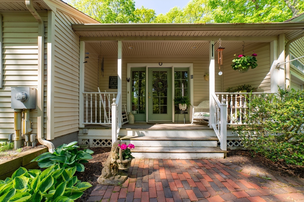 11 Fletcher Street