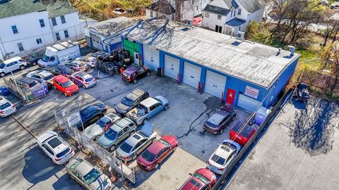 34 Rock St Lowell MA 01854