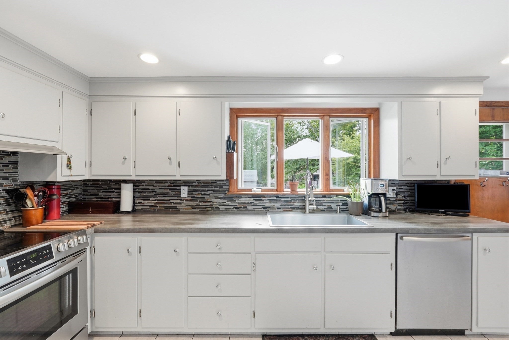 12 Summer Hill Rd, Maynard, MA, 12 Summer Hill Rd, Maynard, MA Photo #21